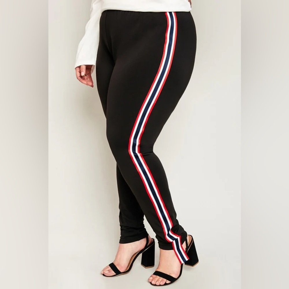 NWT Hayden Los Angeles Black Stretch Pant W/ Red/Navy/White Side Stripe‎ Size M
